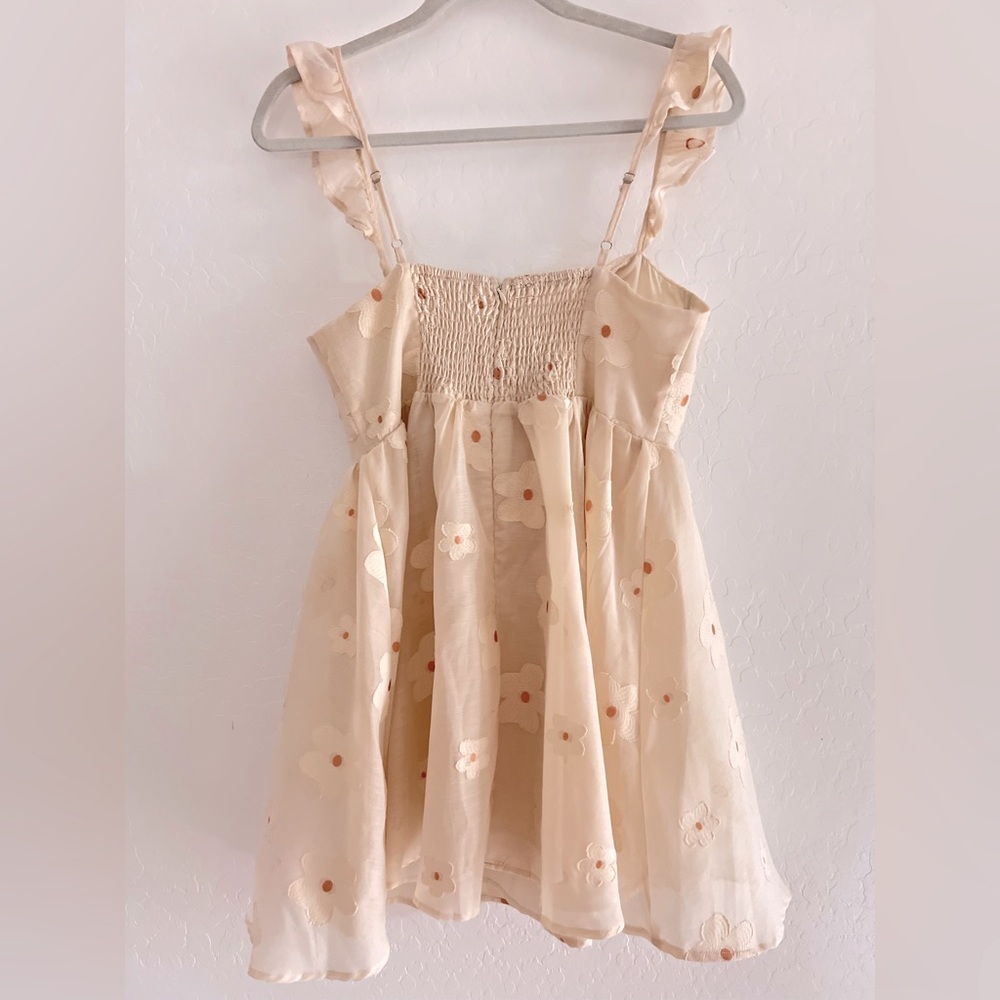 NWOT Storia Patchwork Daisy Babydoll Mini Dress - Picture 5 of 9
